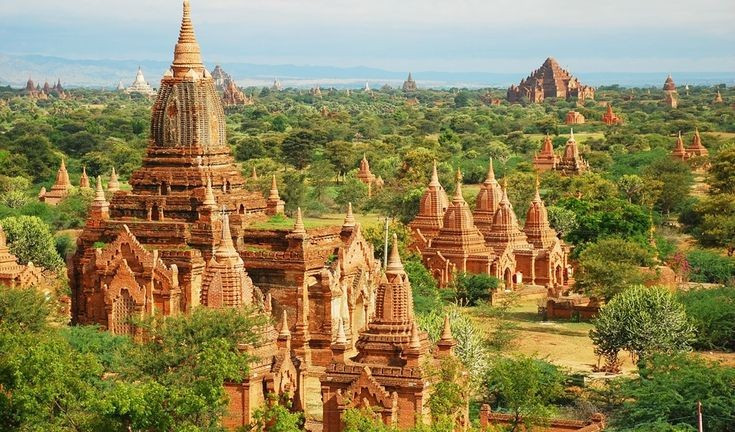 Từng là trung tâm của vương quốc Pagan hùng mạnh. Từ thế kỷ 9 đến 13, Bagan là kinh đô của vương quốc Pagan – nhà nước đầu tiên thống nhất phần lớn lãnh thổ Myanmar ngày nay. Thời kỳ cực thịnh, nơi đây là trung tâm chính trị, tôn giáo và văn hóa quan trọng của khu vực. Ảnh: Pinterest.