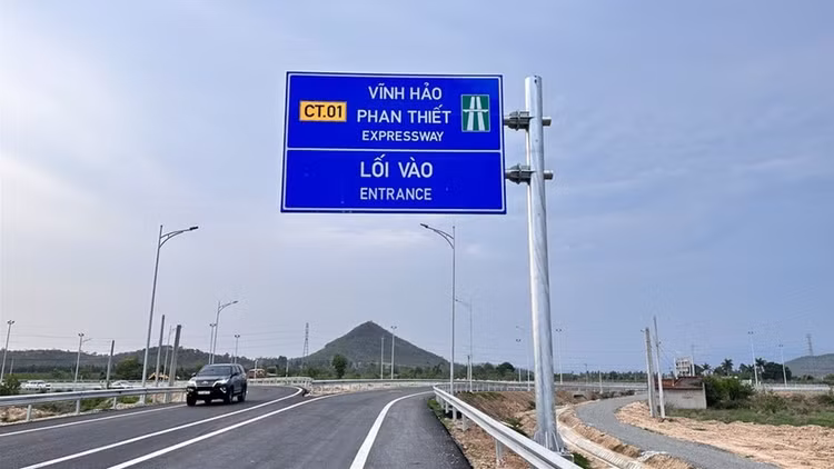 a1-8974.jpg