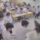 Nam sinh đánh cô giáo ngay tại lớp học sẽ bị xử lý thế nào?