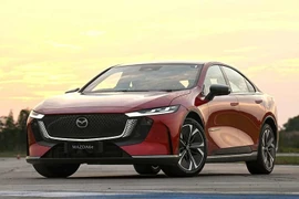 Mazda6e thuần điện chạy 654 km/sạc ra mắt Thái Lan, chờ về Việt Nam