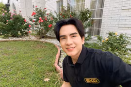 Biệt thự ngập hoa hồng của Đan Trường tại Mỹ