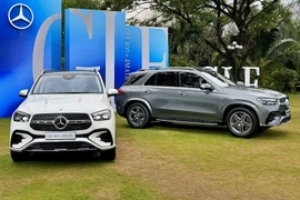 Tận mục Mercedes-Benz GLE 400 e 4MATIC giá 4,669 tỷ đồng tại Việt Nam