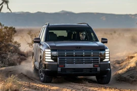 Chi tiết Hyundai Palisade 2026 - SUV 3 hàng ghế mạnh mẽ, vuông vức hơn