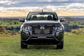 Nissan Navara 2026 - bán tải "chung trứng" với Mitsubishi Triton có gì?