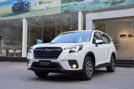 Subaru Forester tại Việt Nam "gây sốc", giảm tiền mặt đến 360 triệu đồng