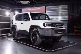 Toyota Land Cruiser FJ 2026 mở cọc tại Việt Nam, khoảng 1,2 tỷ đồng
