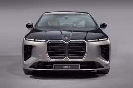 BMW 7 Series 2027 thay đổi toàn diện, "đấu" Mercedes-Benz S-Class