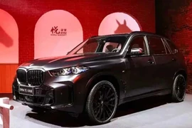 BMW ra mắt X5 bản đặc biệt Year of the Horse 2026 từ hơn 2,2 tỷ đồng