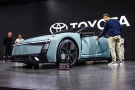 Toyota Corolla mới sẽ đẹp như concept, mạnh như xe điện