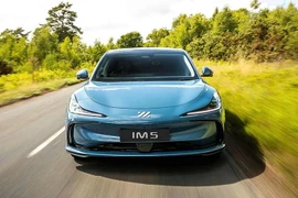 MG IM5 từ 1,1 tỷ đồng sắp ra mắt Thái Lan, "đối thủ" Toyota Camry