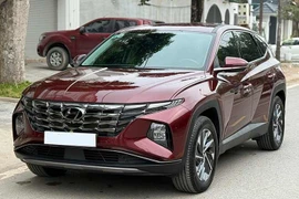 Hyundai Tucson chạy 3 năm, ODO 14.000km, giá 785 triệu có nên mua?