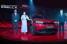 Toyota Urban Cruiser Ebella ra mắt - SUV điện thiết kế đẹp, nhiều công nghệ