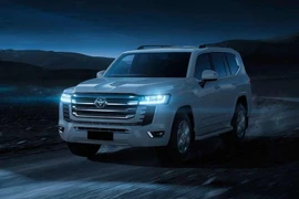 Toyota Land Cruiser 300 HEV rục rịch ra mắt Philippines, chờ về Việt Nam