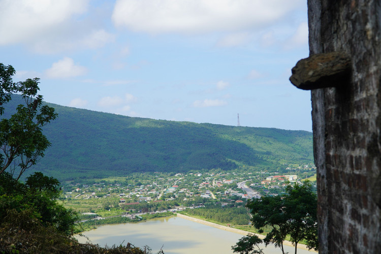 Sac xuan tren dinh Hoanh Son Quan-Hinh-5