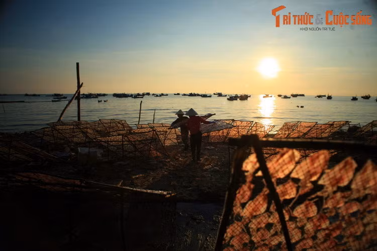Ngat ngay ngam hoang hon tren khap dao ngoc Phu Quoc