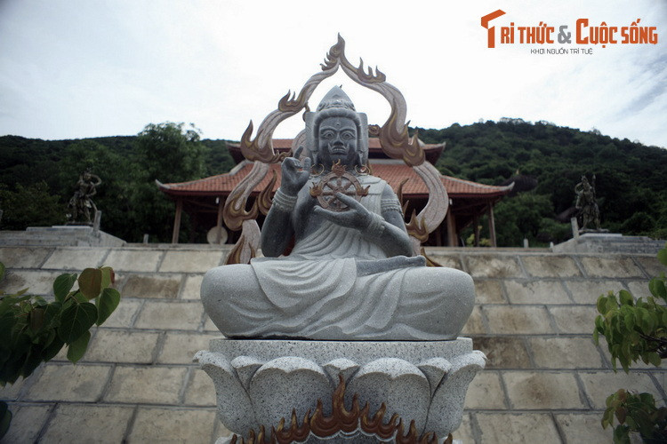 Su la kho tin o Thien Sanh Thach tu tru danh Binh Dinh-Hinh-13