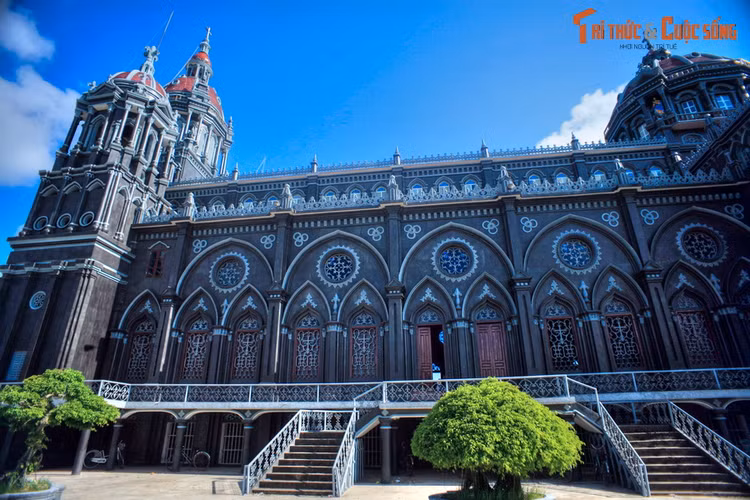 Sung so truoc ve long lay cua den thanh Phuong Chinh o Nam Dinh-Hinh-10