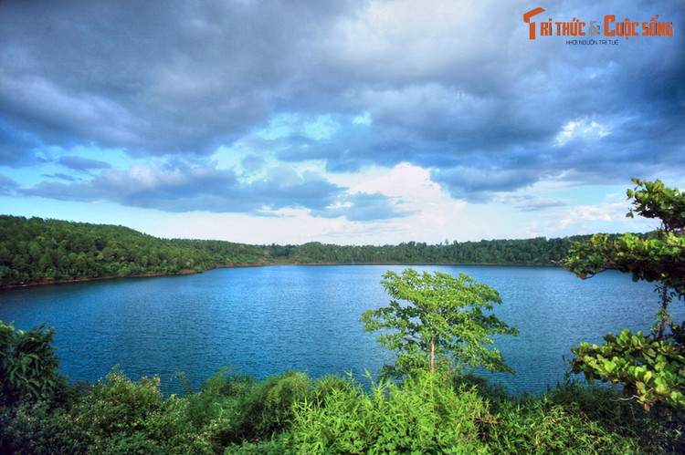 Chiem nguong ba ho nuoc noi tieng nhat Tay Nguyen-Hinh-7