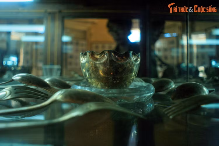 Chiem nguong do quy cua vua Bao Dai o pho nui Da Lat-Hinh-9