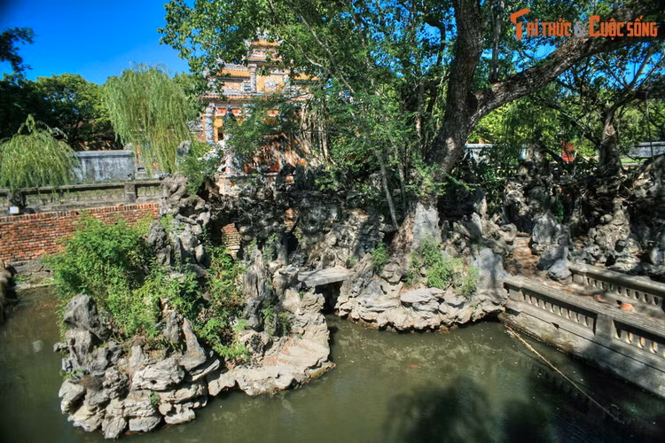 Da mat voi tuyet pham hon non bo trong Hoang thanh Hue-Hinh-5