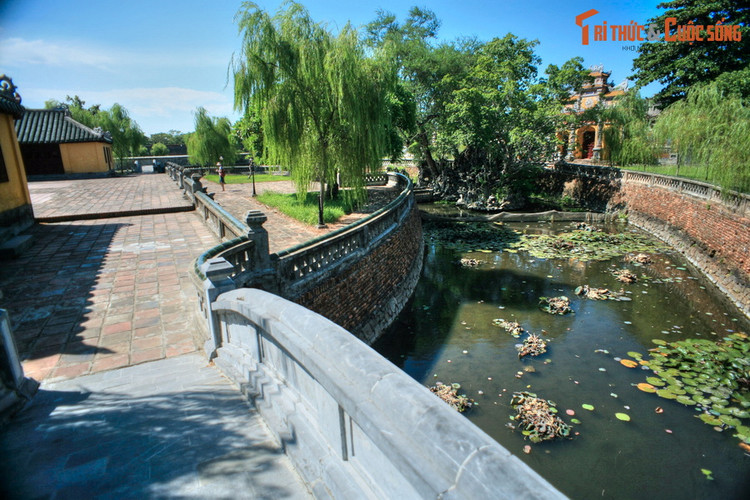 Da mat voi tuyet pham hon non bo trong Hoang thanh Hue-Hinh-2