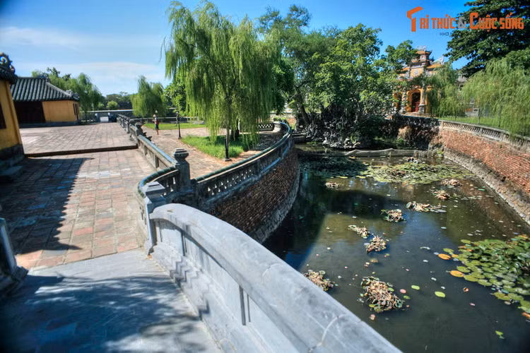 Da mat voi tuyet pham hon non bo trong Hoang thanh Hue-Hinh-2