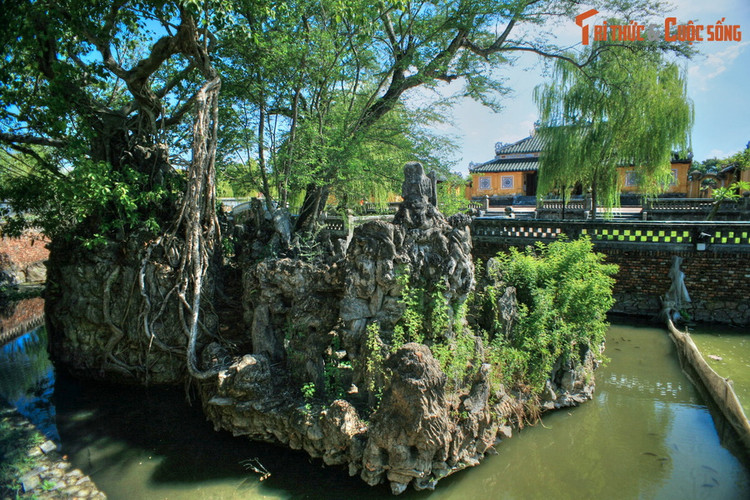 Da mat voi tuyet pham hon non bo trong Hoang thanh Hue