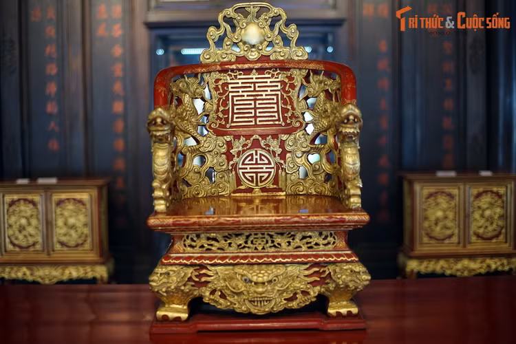 Soi tung mm chiec ngai vang bi an nhat trieu Nguyen-Hinh-6