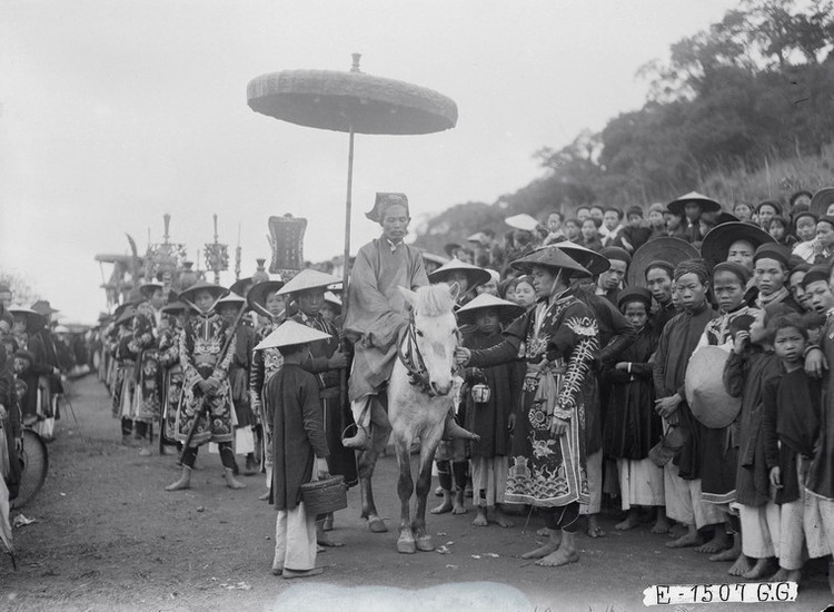 Hinh anh hiem co ve le hoi den Hung mot the ky truoc-Hinh-5