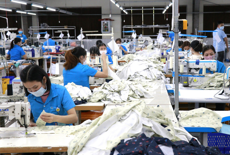 Thưởng Tết Ất Tỵ ở Quảng Trị cao nhất gần 120 triệu đồng Thuong Tet At Ty o Quang Tri cao nhat gan 120 trieu dong