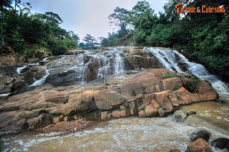 Kham pha ba dia diem mang ten “Cam Ly” cuc hot cua Da Lat