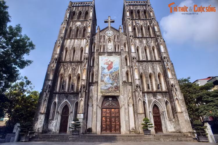 Top 10 cong trinh kien truc thuoc dia noi tieng nhat Ha Noi-Hinh-2