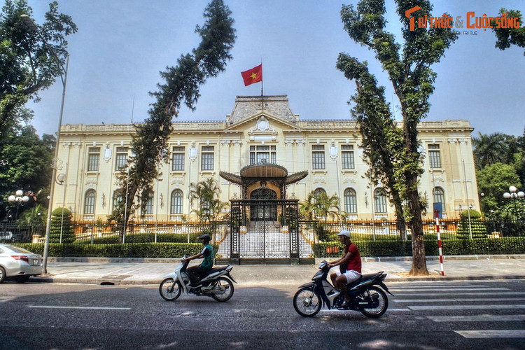 Top 10 cong trinh kien truc thuoc dia noi tieng nhat Ha Noi-Hinh-9