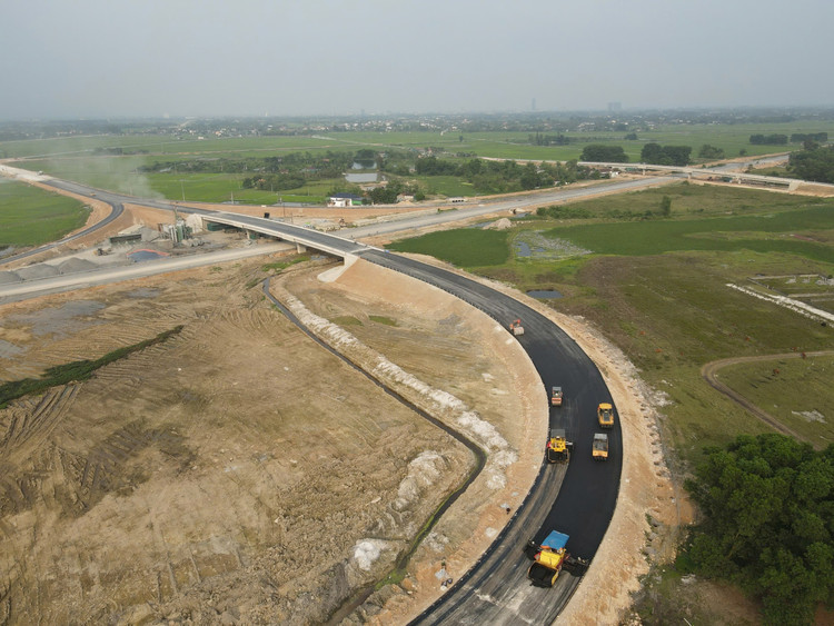 Nhung tuyen cao toc nao se thong xe vao ngay 19/4?