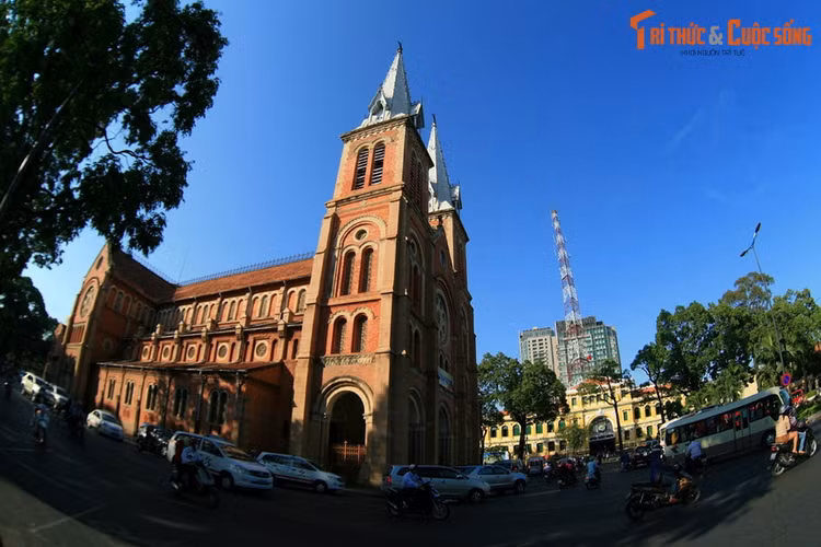 10 su that cuc ly thu ve toa buu dien tru danh Sai Gon-Hinh-8