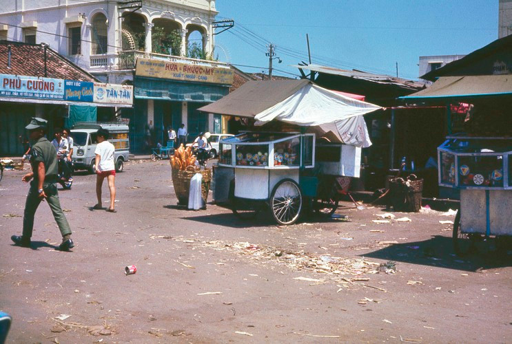 Anh cuc song dong ve Sai Gon 1971-1972 cua pho nhay My-Hinh-5