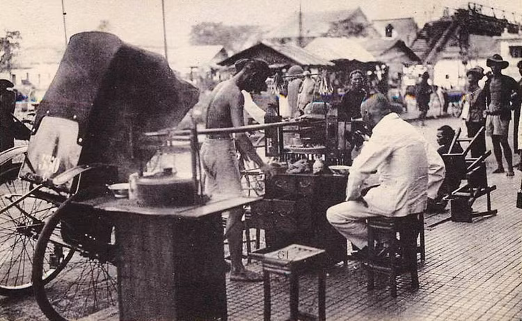 Hinh cuc doc ve cac ganh hang rong tren duong pho Sai Gon xua-Hinh-10