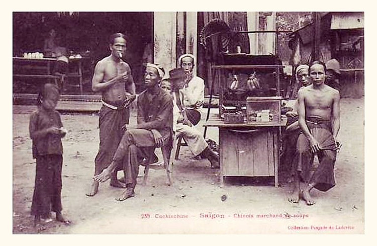 Hinh cuc doc ve cac ganh hang rong tren duong pho Sai Gon xua-Hinh-6