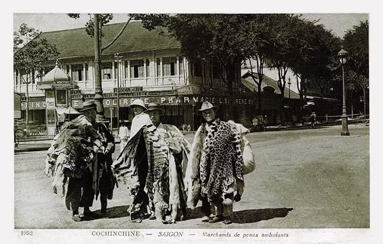 Hinh cuc doc ve cac ganh hang rong tren duong pho Sai Gon xua-Hinh-11