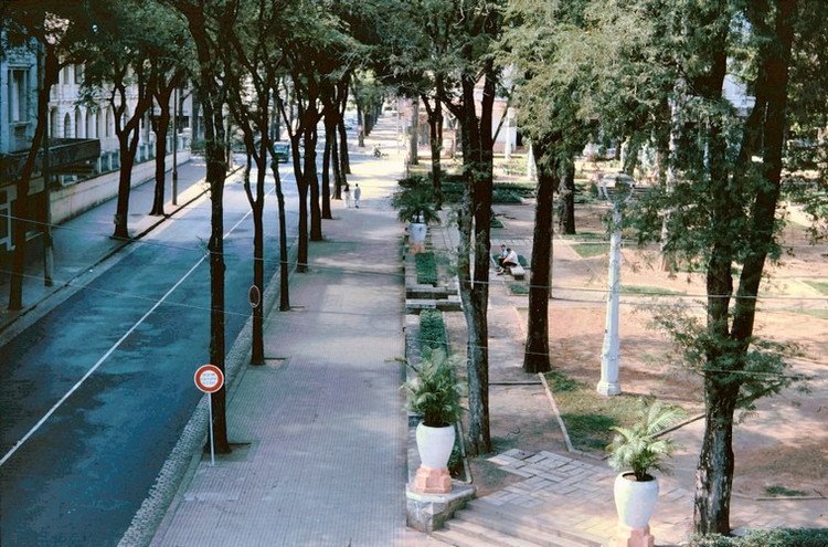 Anh day hoai niem ve duong pho Sai Gon 60 nam truoc-Hinh-3