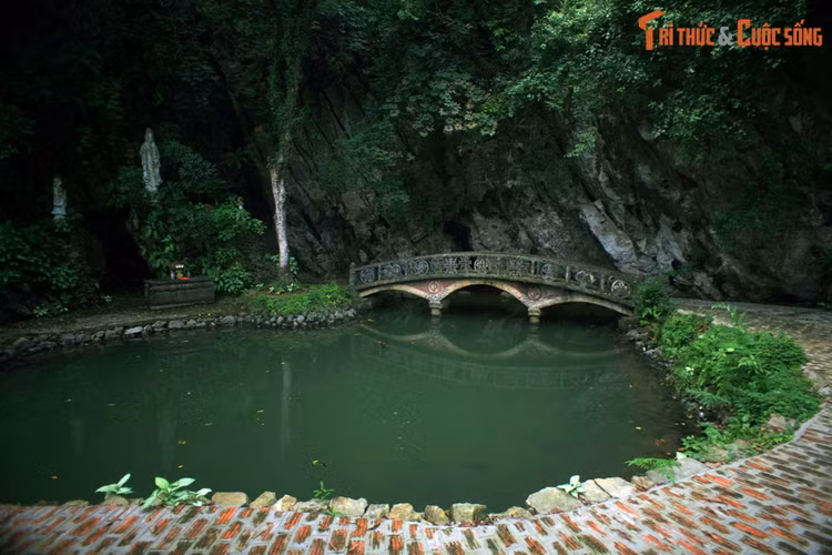 Me man voi canh quan o dong - chua “dep thu ba troi Nam”-Hinh-9