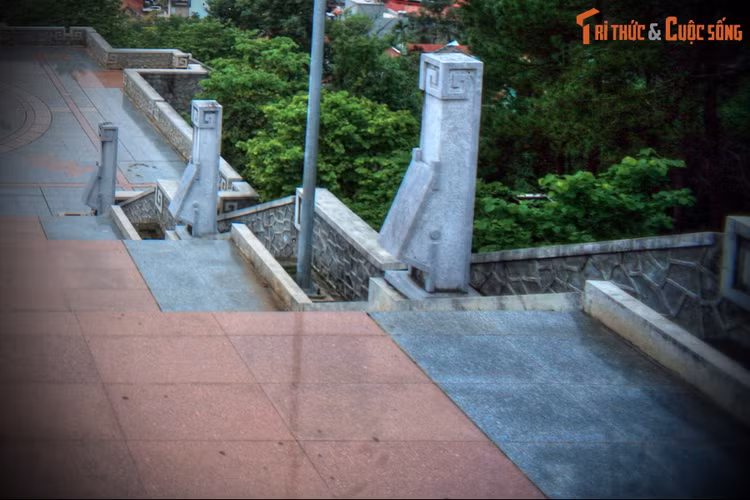 Chiem nguong cong trinh bieu tuong cua chien thang Dien Bien Phu-Hinh-7