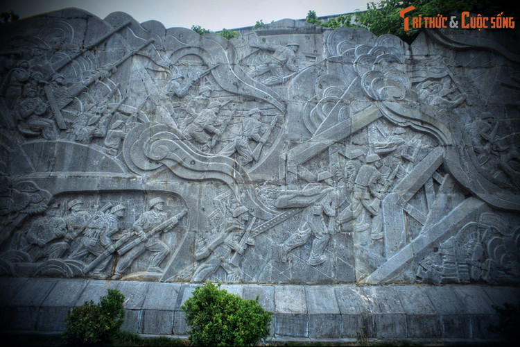 Chiem nguong cong trinh bieu tuong cua chien thang Dien Bien Phu-Hinh-3