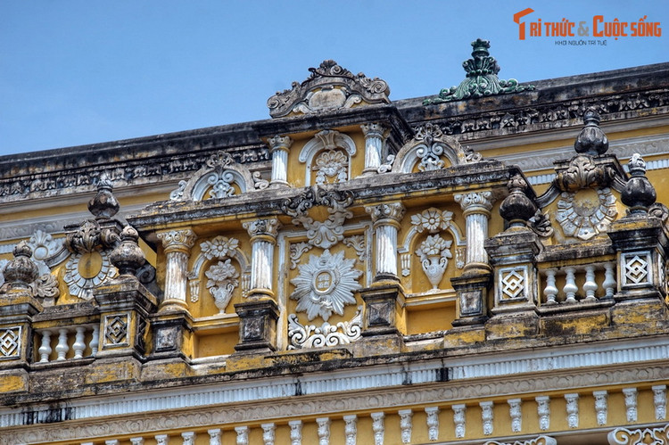 Loạt công trình kiến trúc để đời của vua Khải Định ở Huế - Hình 7 Loat cong trinh kien truc de doi cua vua Khai Dinh o Hue-Hinh-7