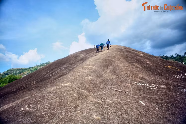 Top 10 dia diem hap dan phai ghe tham o tinh Dak Lak-Hinh-3