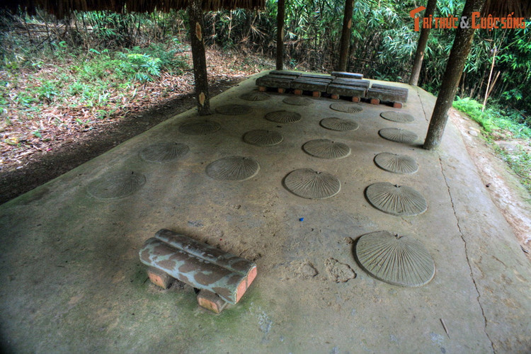 Thăm lán Nà Nưa - cội nguồn của những chiến công lịch sử - Hình 9 Tham lan Na Nua - coi nguon cua nhung chien cong lich su-Hinh-9