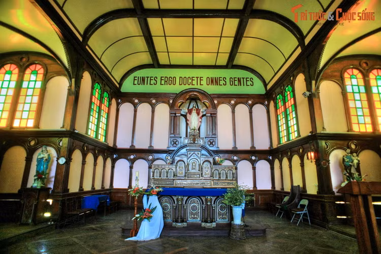 Loat kien truc go tram tuoi, noi tieng nhat Tay Nguyen-Hinh-7