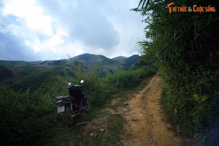 Cung duong “song lung khung long” dep sieu thuc giua Son La va Dien Bien-Hinh-3