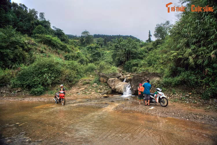 Ve dep dam say long nguoi cua cung duong Muong Khuong - Bac Ha-Hinh-13