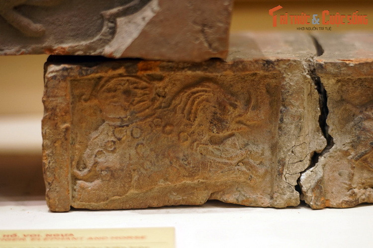 Kham pha “vuon bach thu” tren nhung vien gach tram tuoi Viet Nam-Hinh-8